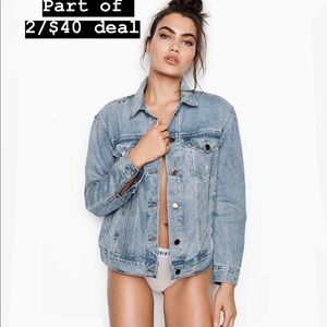💙VS Distressed Jean Jacket